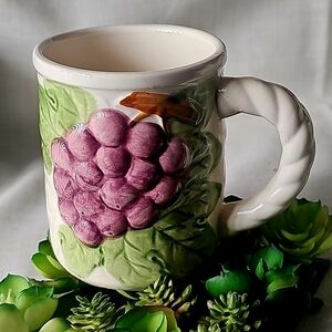 Fruit De Jour By Shafford Hand-Painted Purple Grape Ceramic Mug 1987